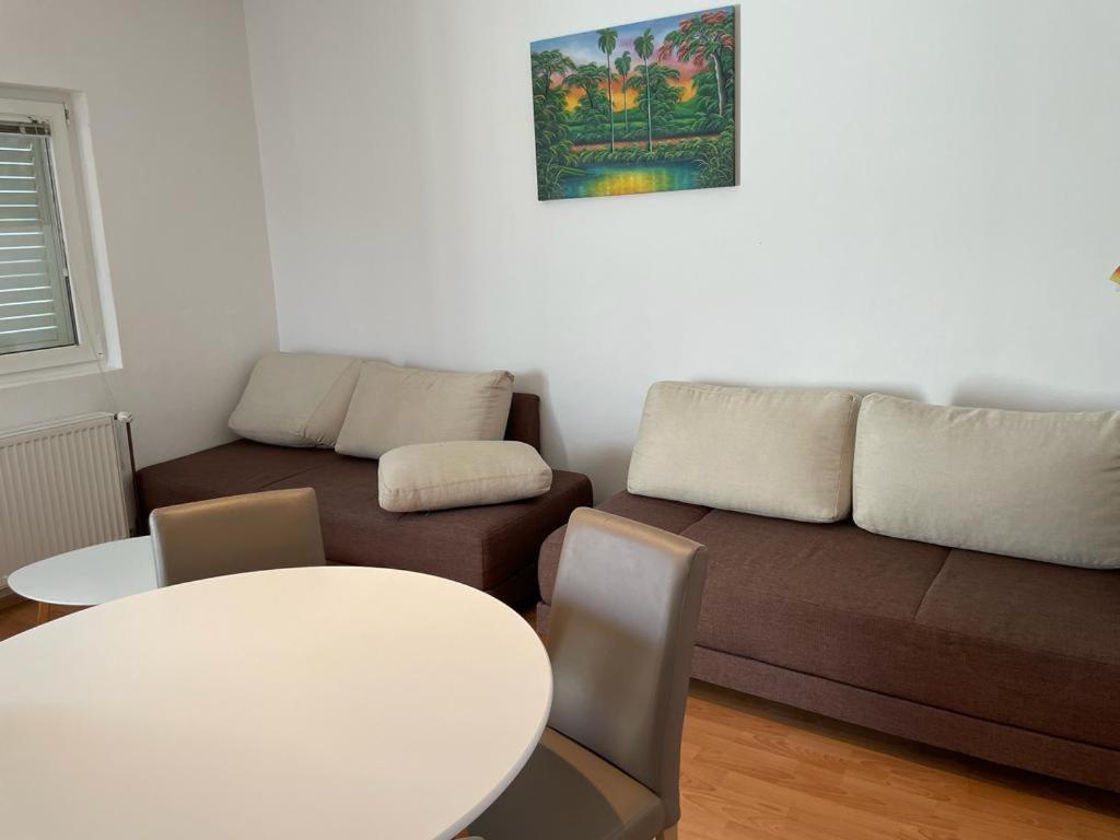 Apartment Place 2 Stay Hvar Town Exterior foto